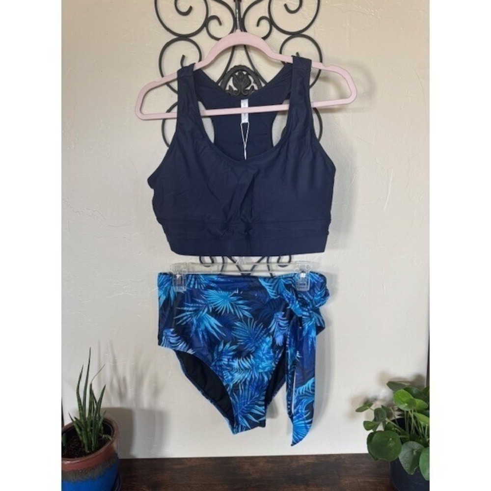 New Dokotoo High rise 2 pieceTankini in Blue and black size L